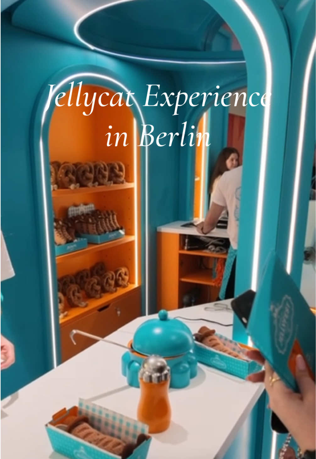 @Hellojellycore