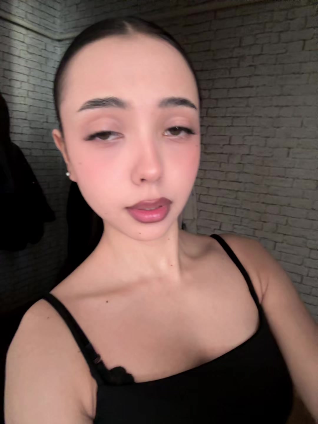 @033