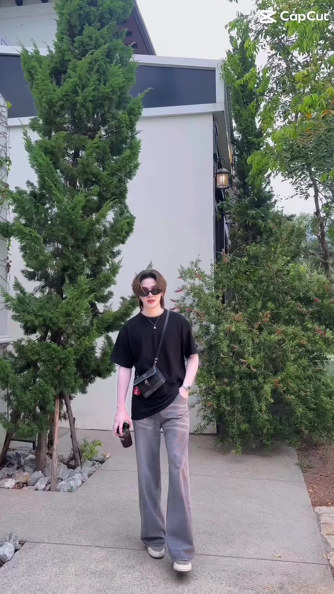 @Dong Panupong