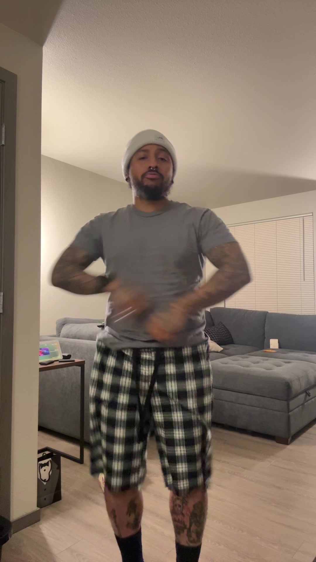 @normalguy20_