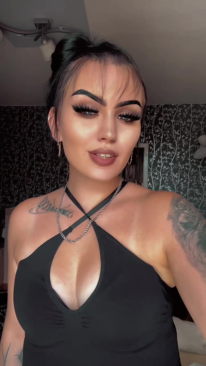 @🔥Wirginia Mróz🔥