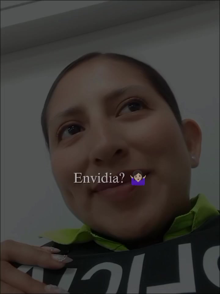@🦋 Nicolee 🦋