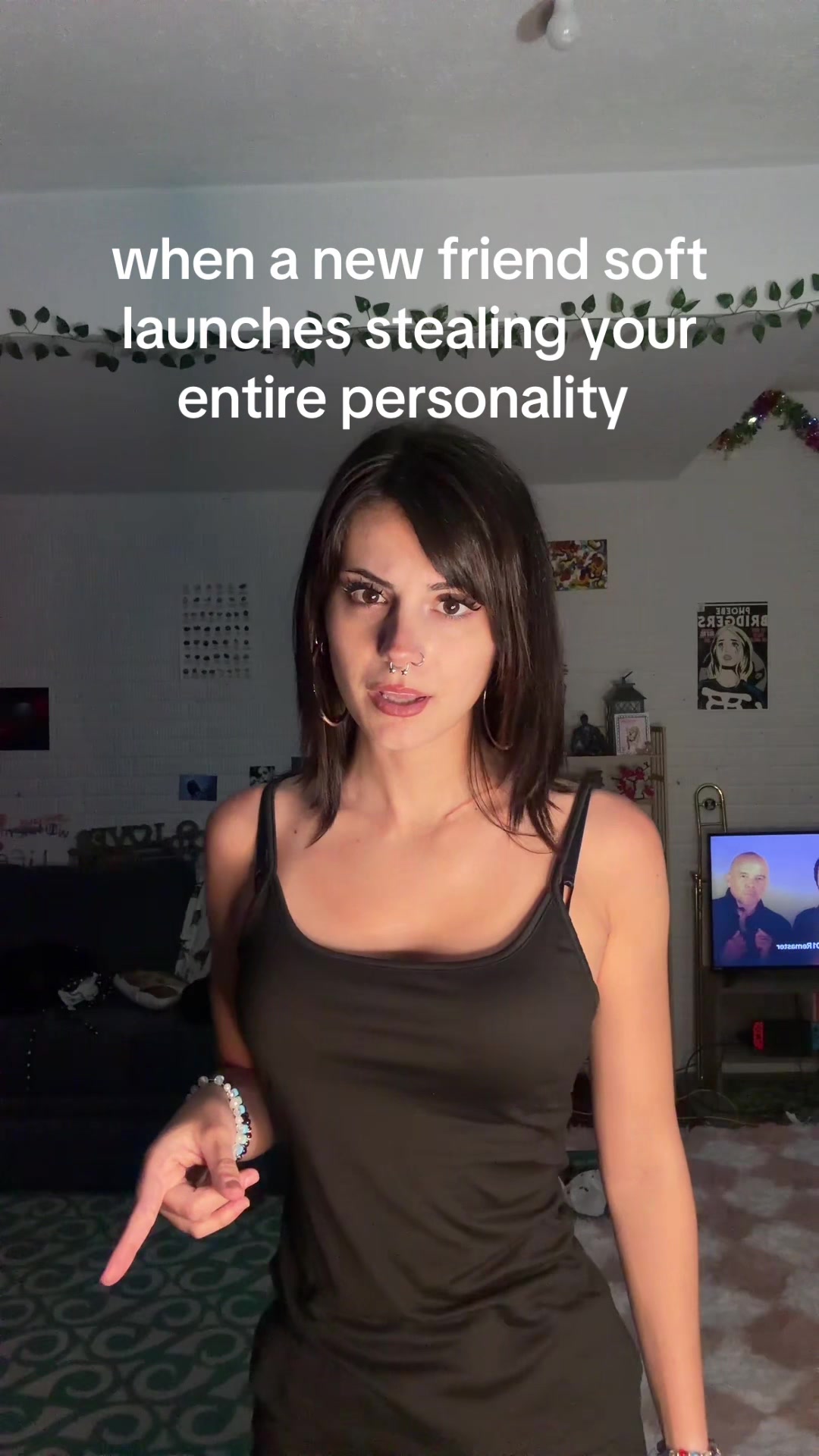 @mo