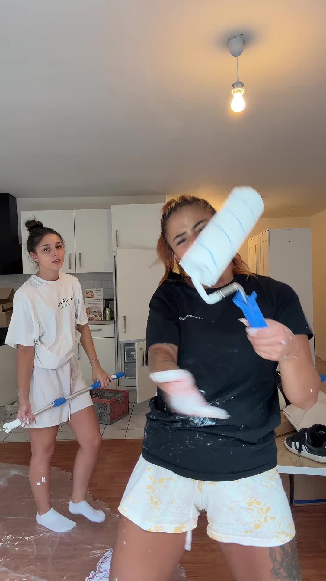 @Ivana Novembre