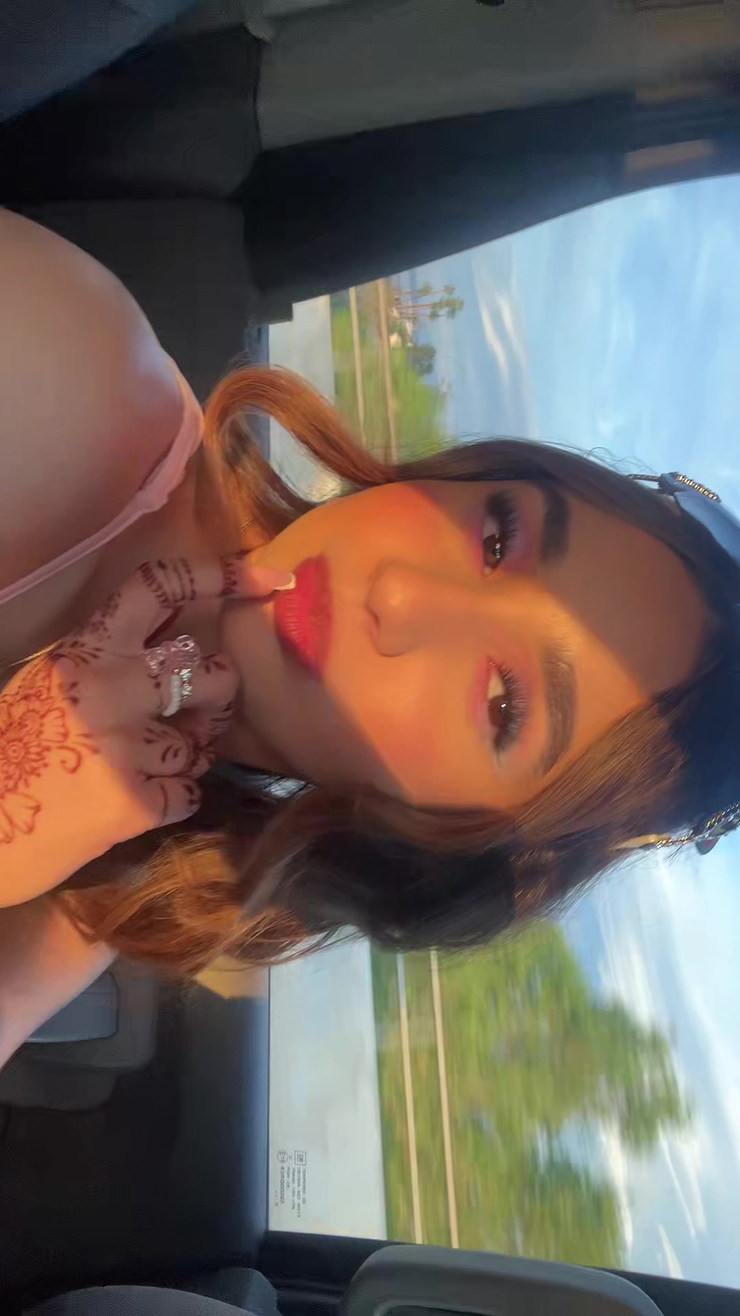 @Ivory 🧞♀️