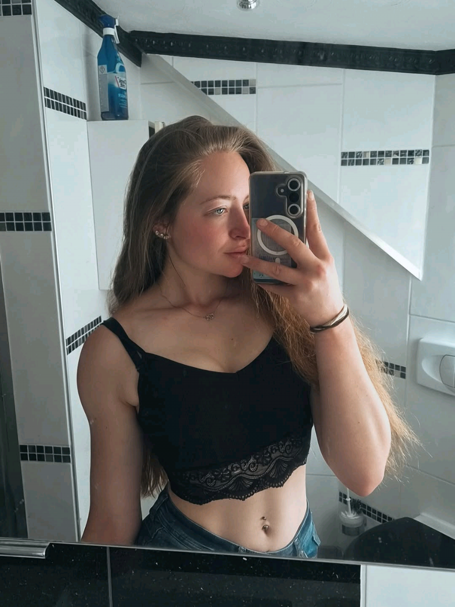 @vivi🥰