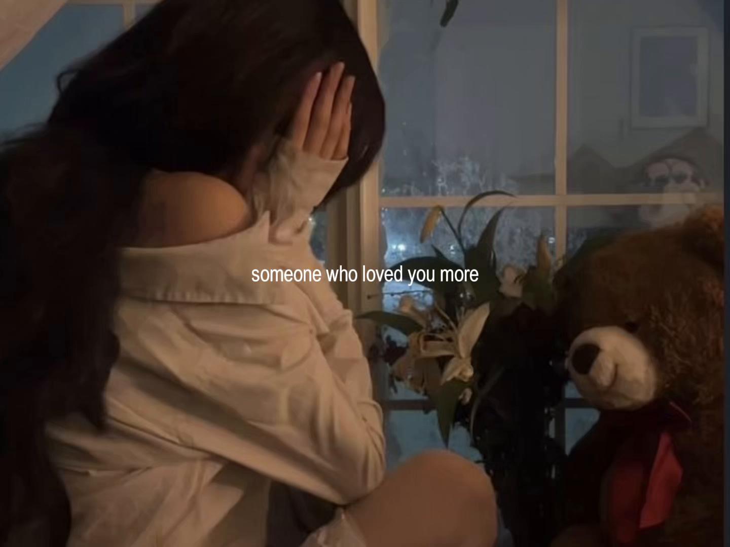 @b ٠࣪⭑