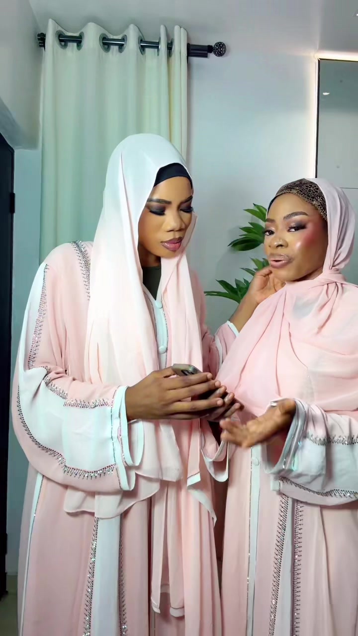@HOUSE_OF_ZEE01(ABAYA IN LAGOS)