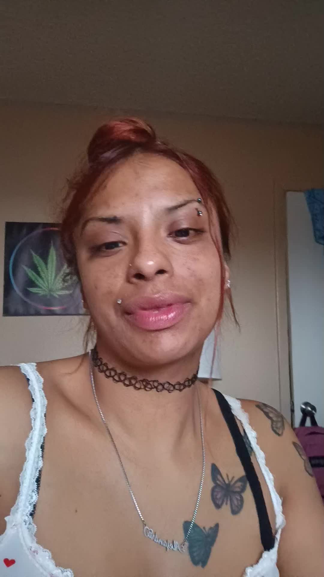 @AlycatLocs1995