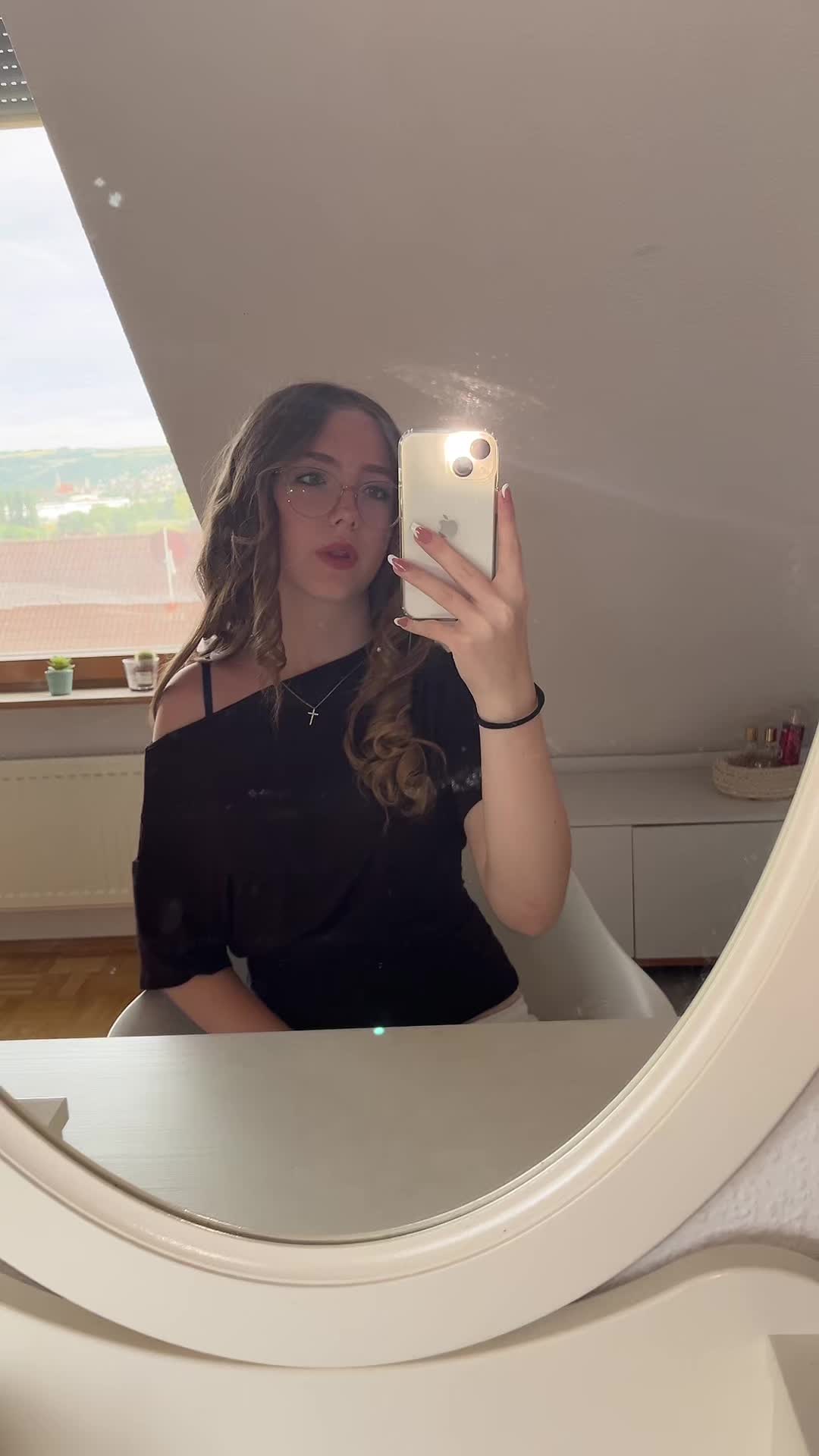 @𝒜𝓃𝓃𝒶𝒶𝒶𝒶𝒶