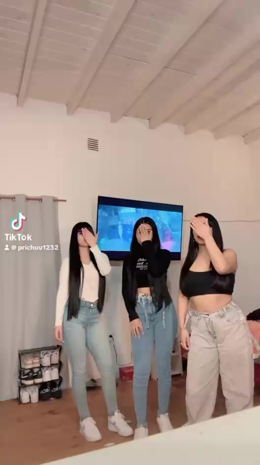 @camiretamozo01