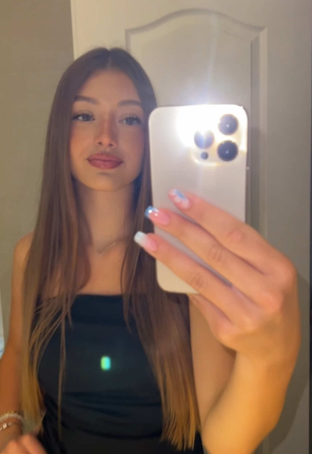 @👸🏼