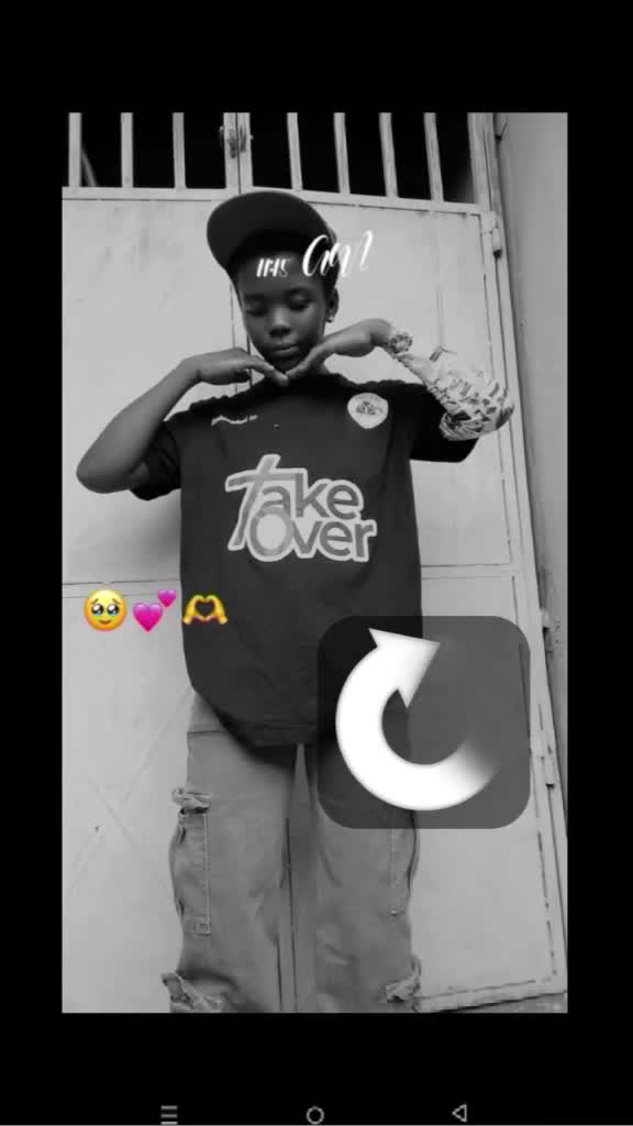 @Lil sis of Ace Rod Qwhabi wave