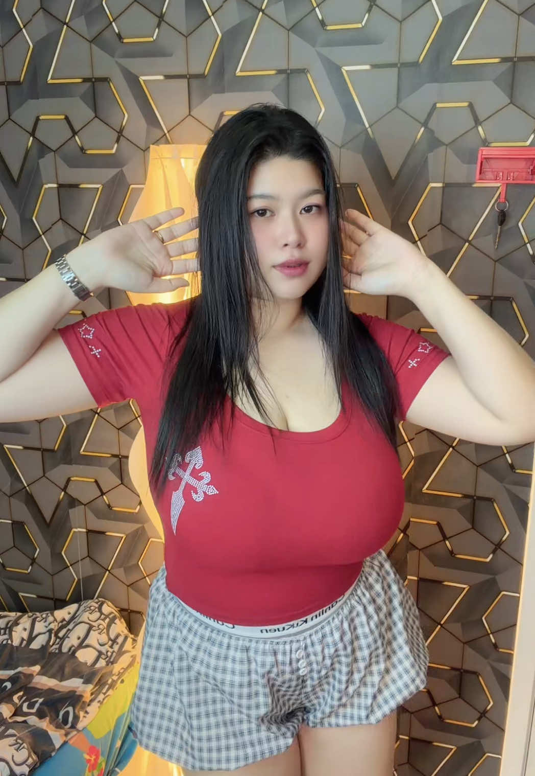 @Lalinnn(69K)