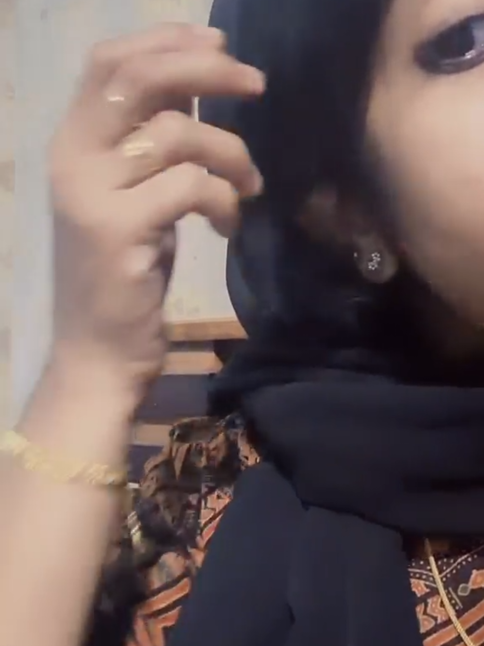 @𝘐𝘵𝘻_𝘮𝘦_____𝘴𝘩𝘪𝘧𝘢