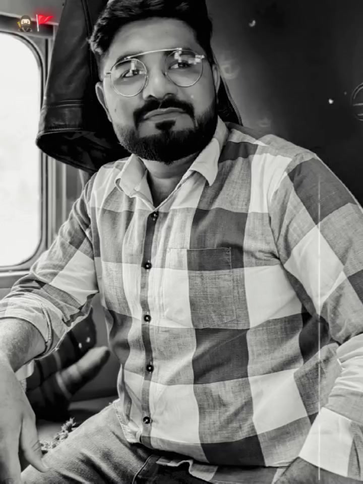 @Zeeshi Rajput Official 🇦🇪