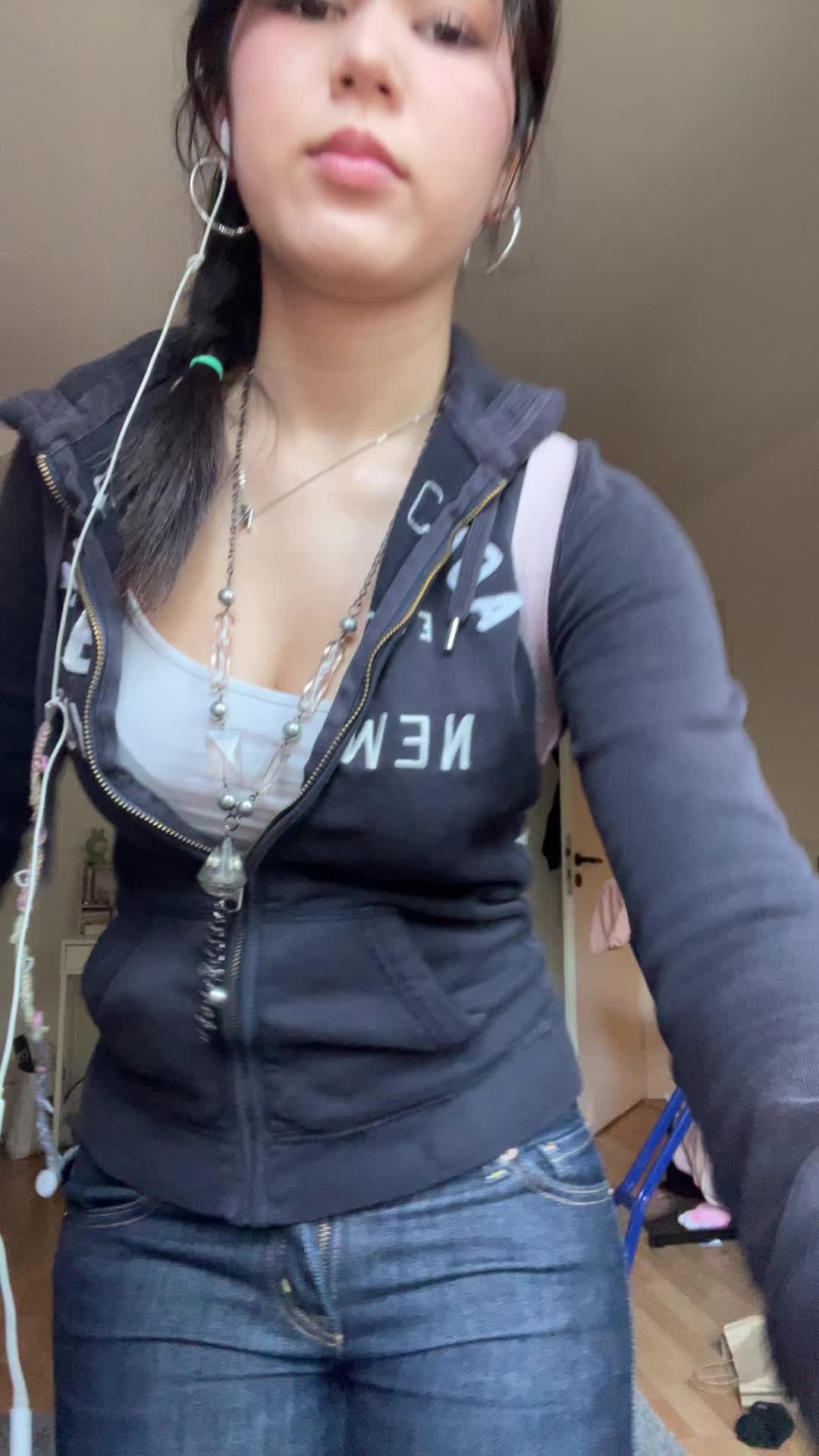 @ilovebrushingmyteeth