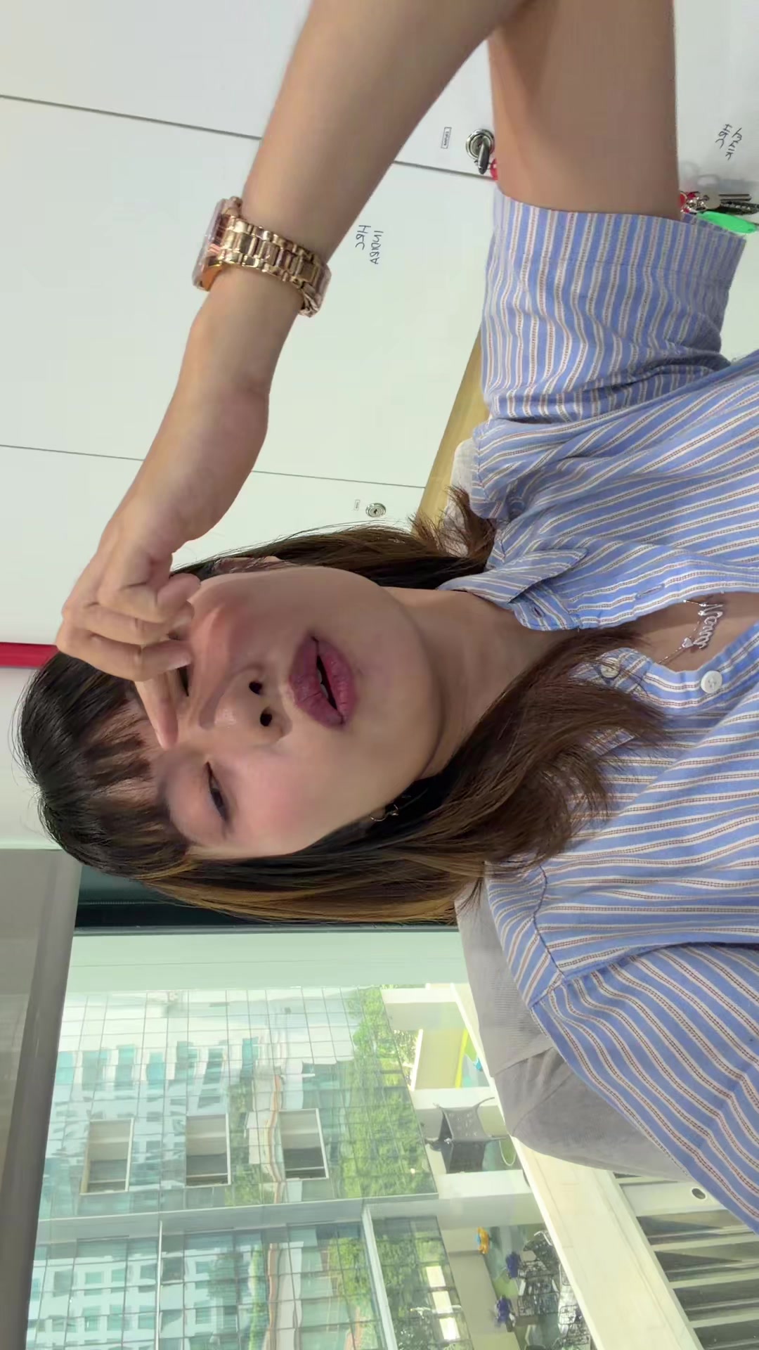@nonamanis