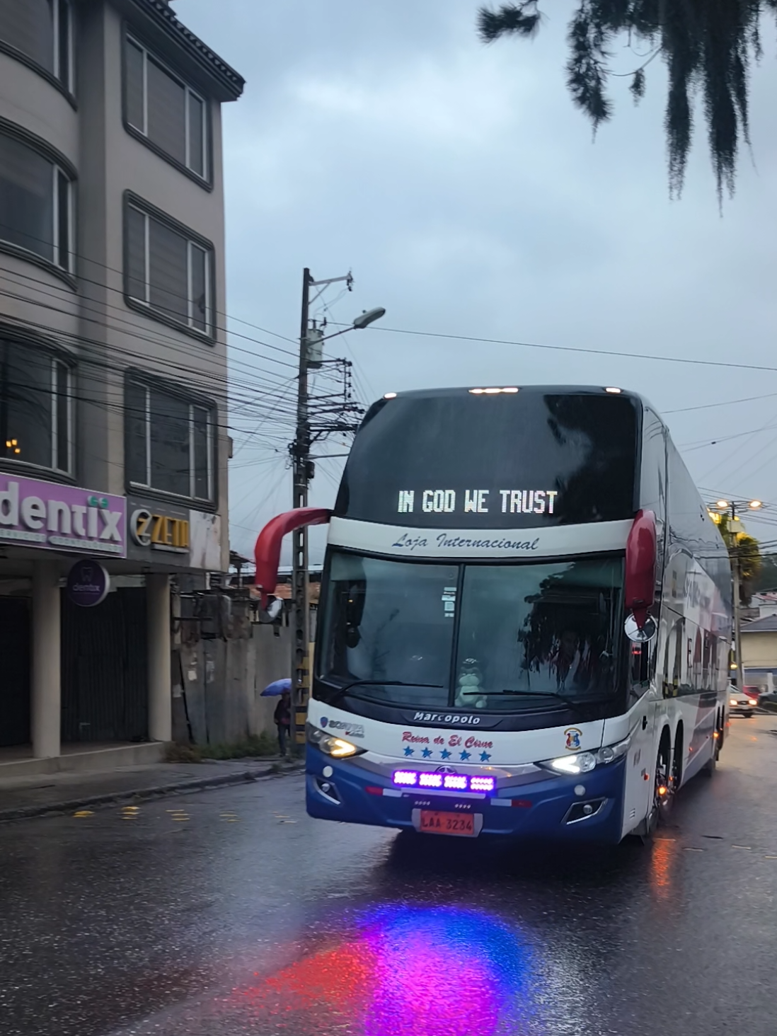@BusTours