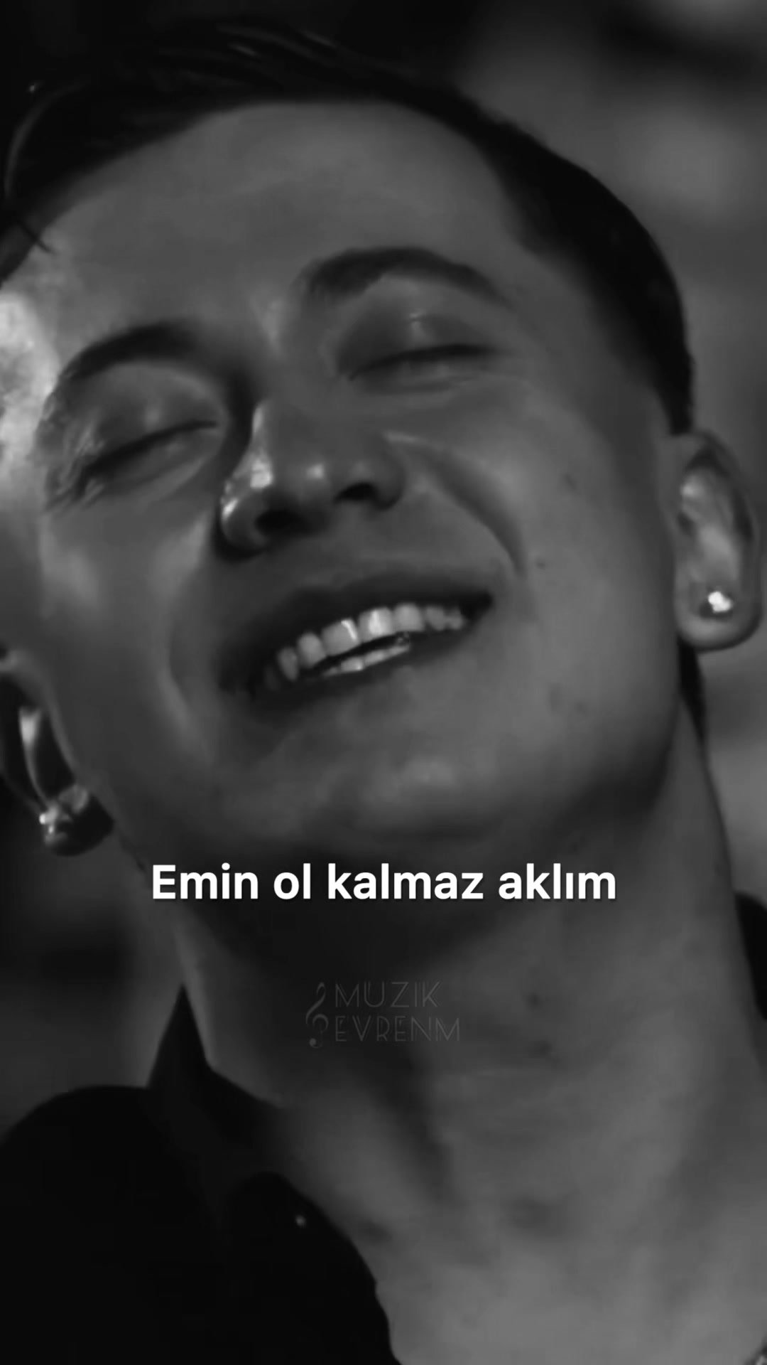 @M&uuml;zik Evrenim