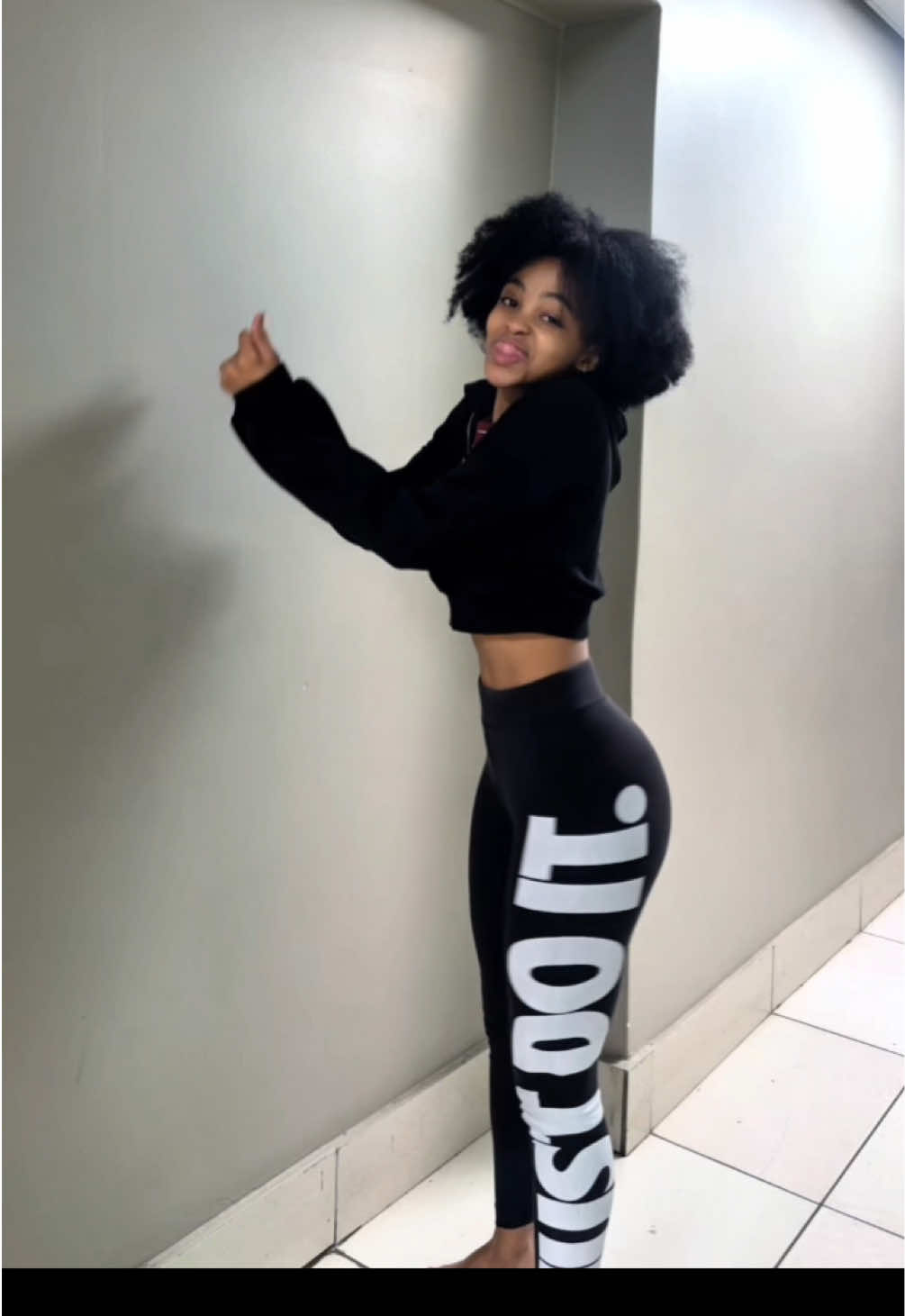 @Thandiswa Khalishwayo