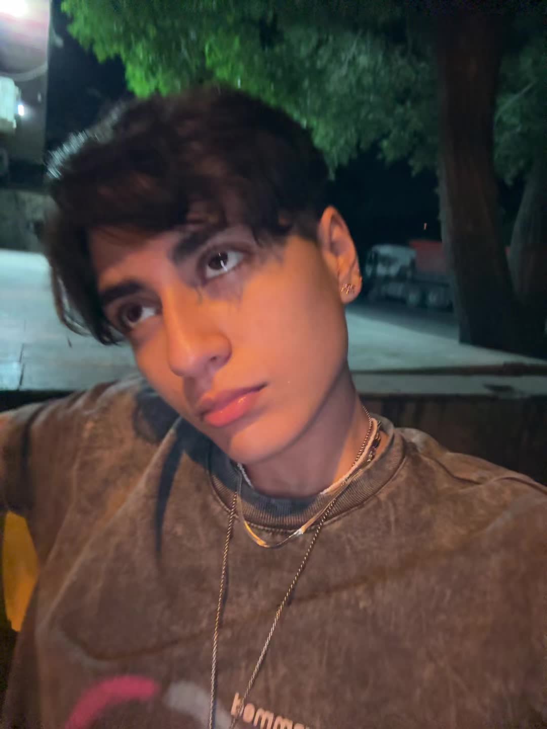 @Ela