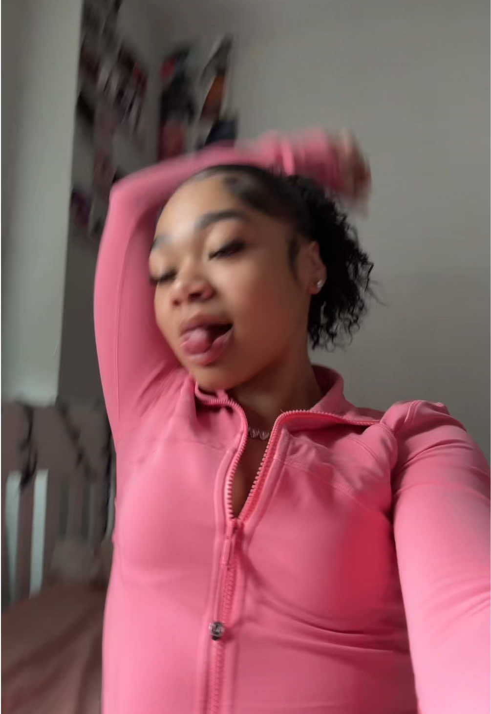 @listaa