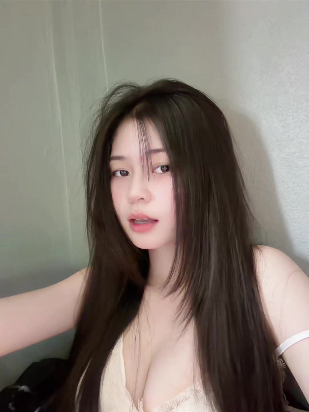 @อ้าม