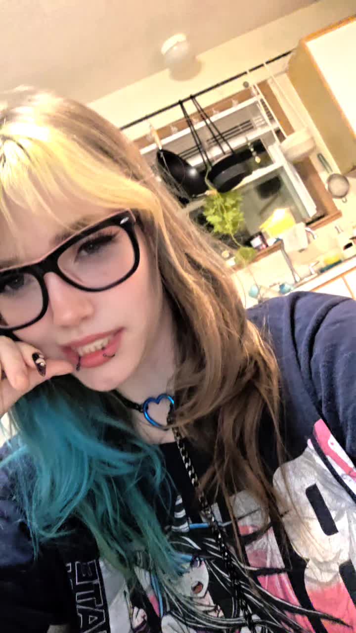@Nikki