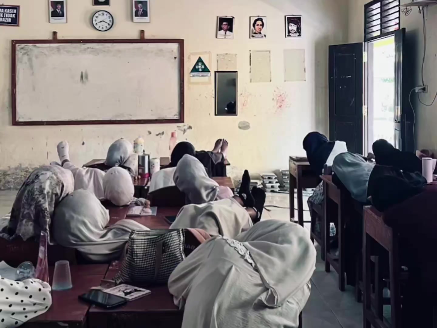 @XII ANTARIKSA