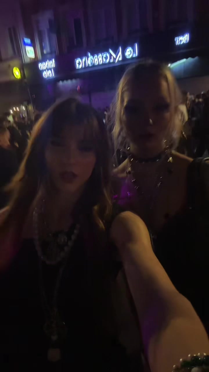 @&Rho;&iota;ά&nu;&nu;&alpha; 🪽