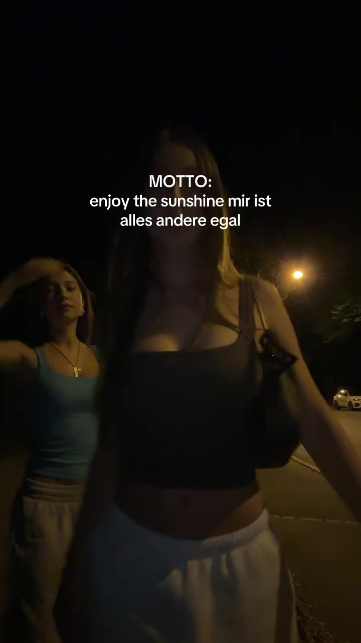 @Luna