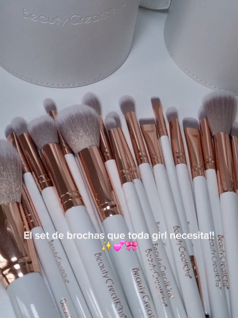 @Lizeth de la Torre 🍍