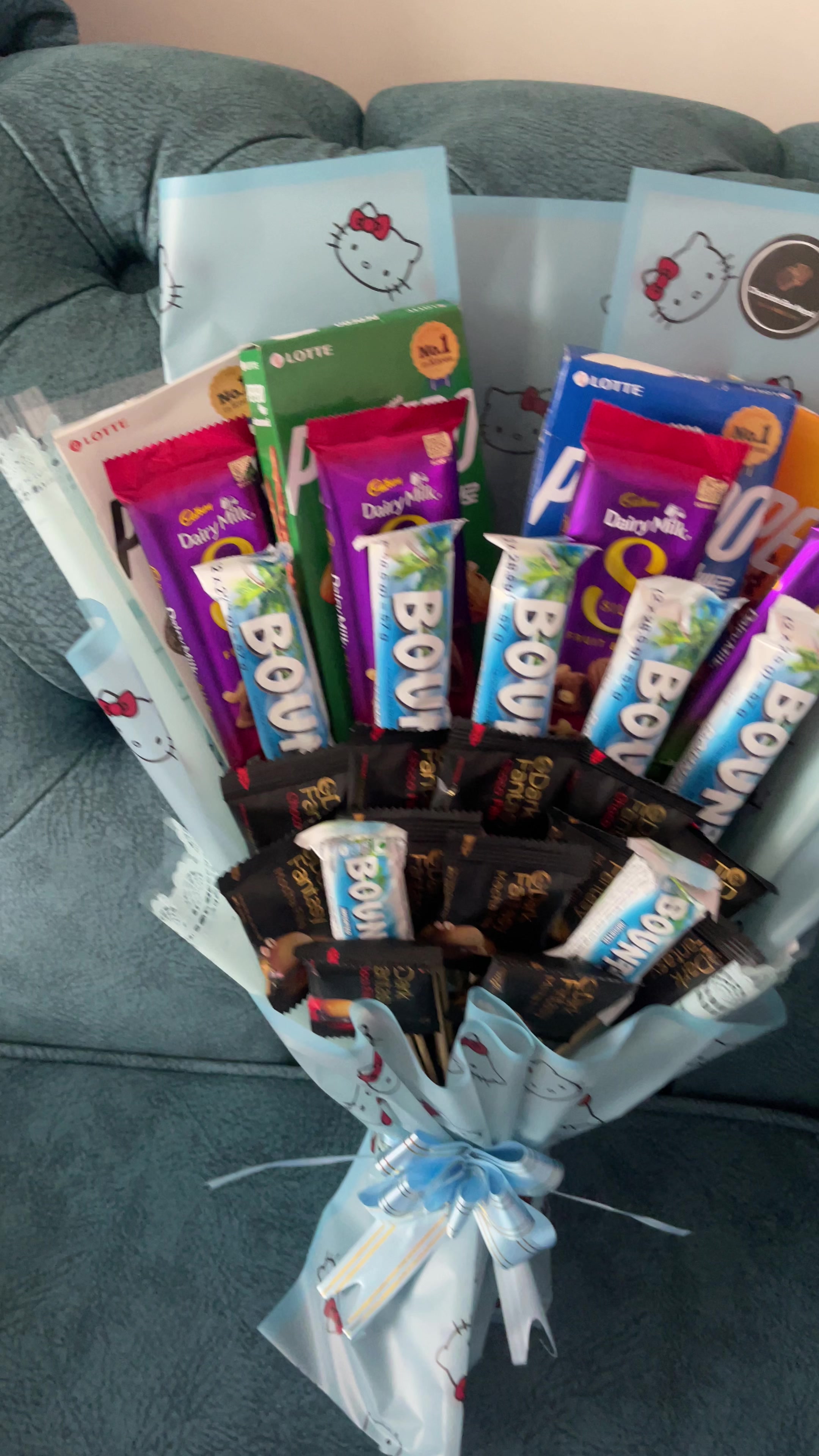 @nepalchocolatebox