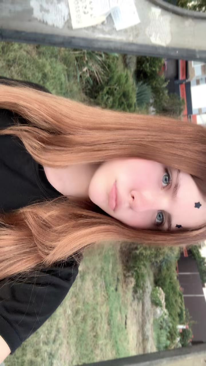 @juliaa