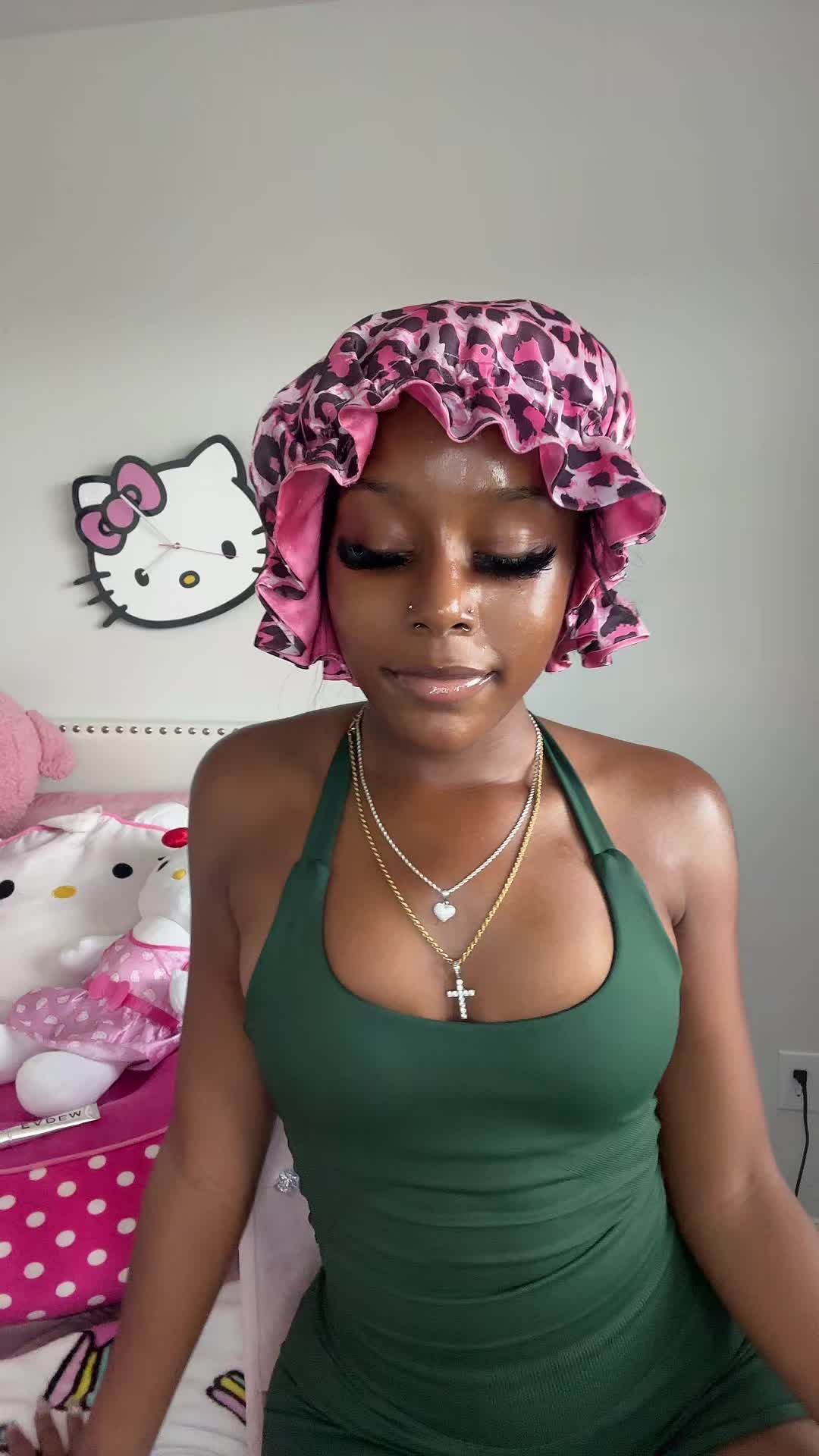 @♥︎