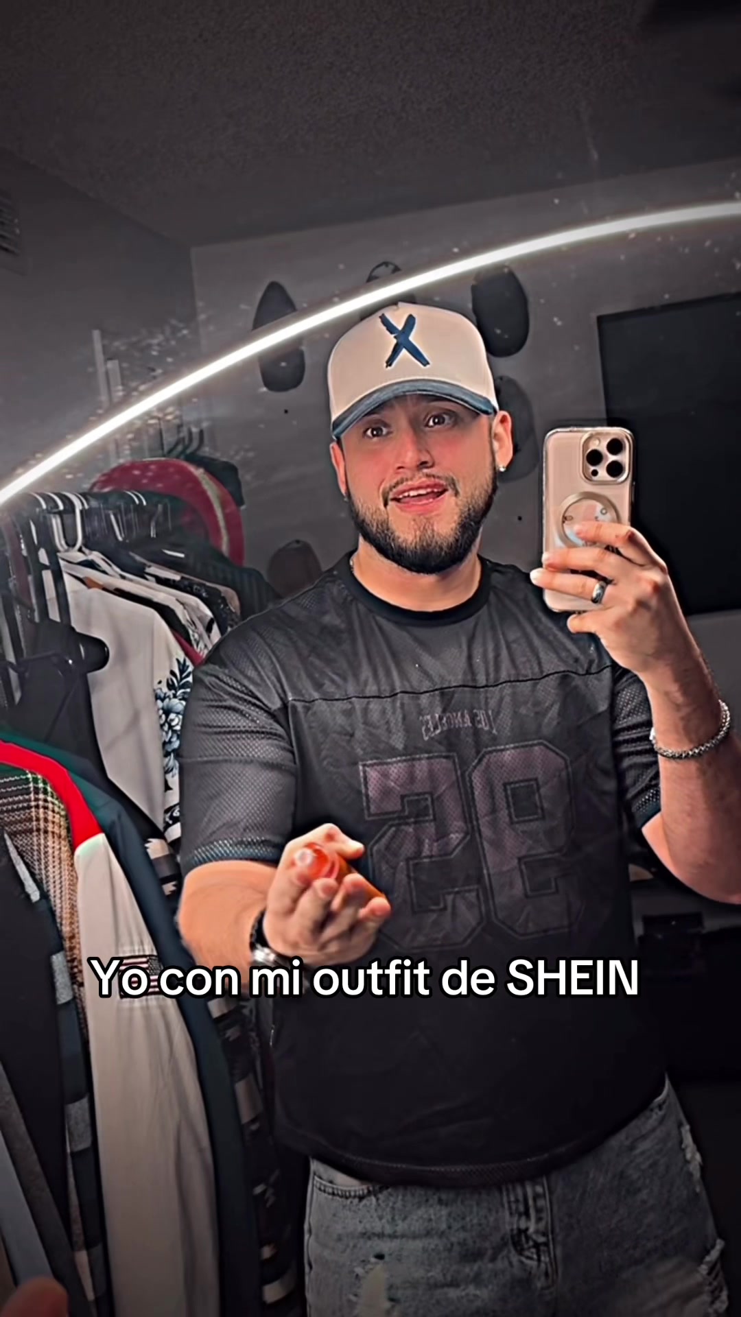 @Andres Cabello