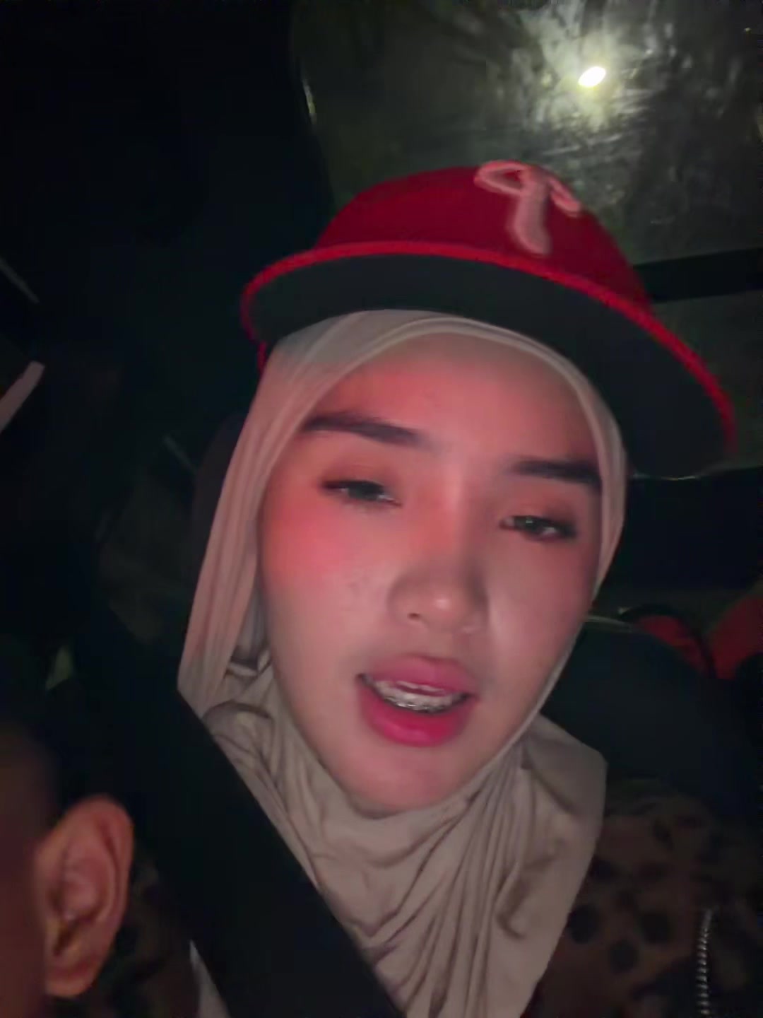 @orangsayacinta