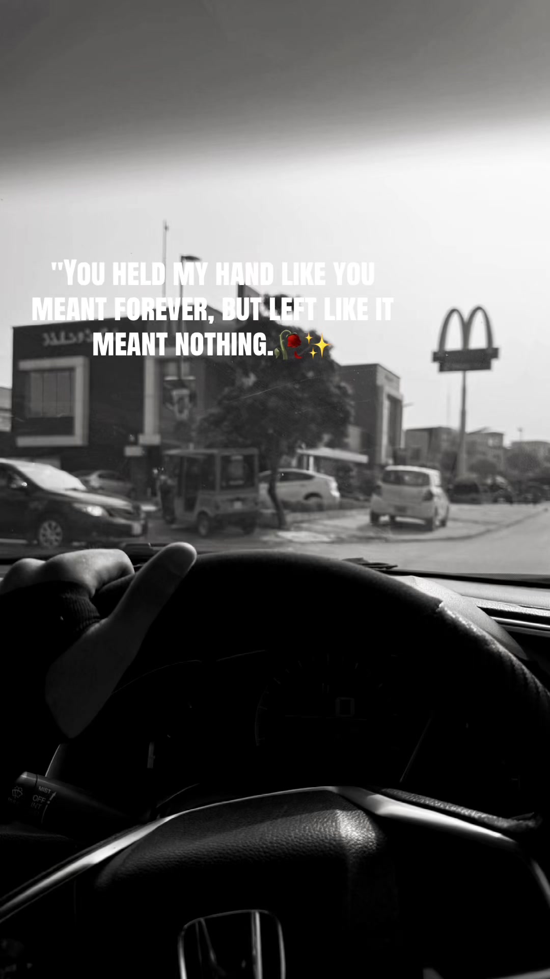 @━ 𝑵𝒂𝙮ᥡе𝙧 :・゚✧