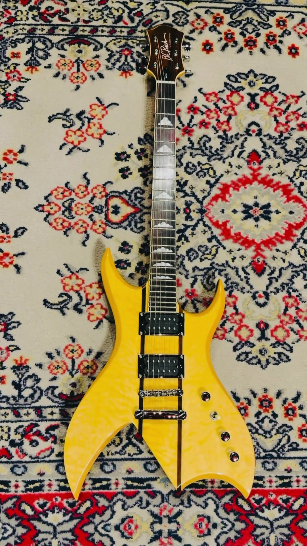 @TJR Guitars