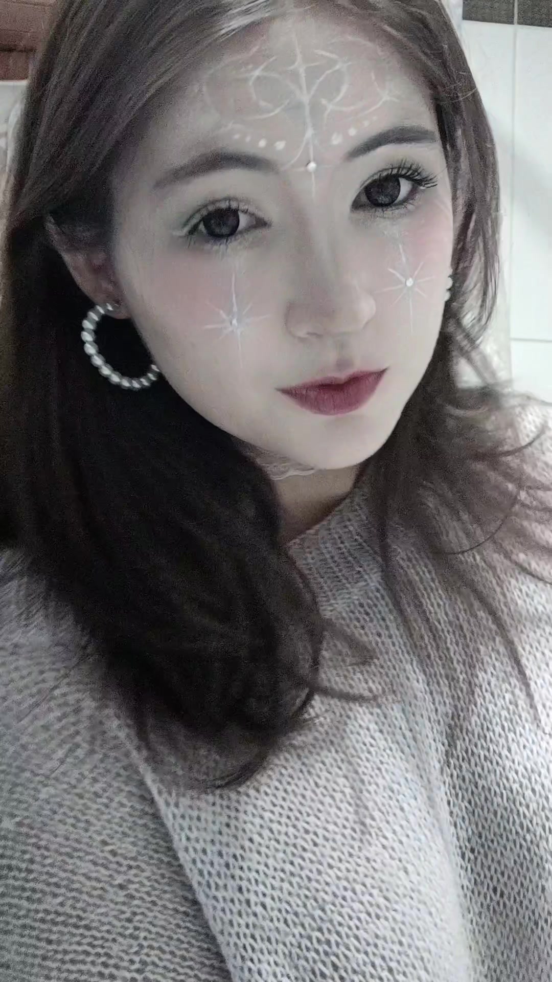 @Σ(๑°ㅁ°๑)ハッ!мяу......