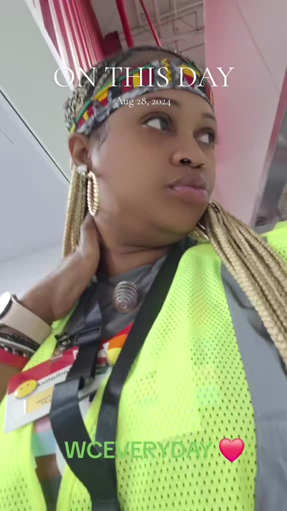 @GUINEA 🇬🇳 WOMAN
