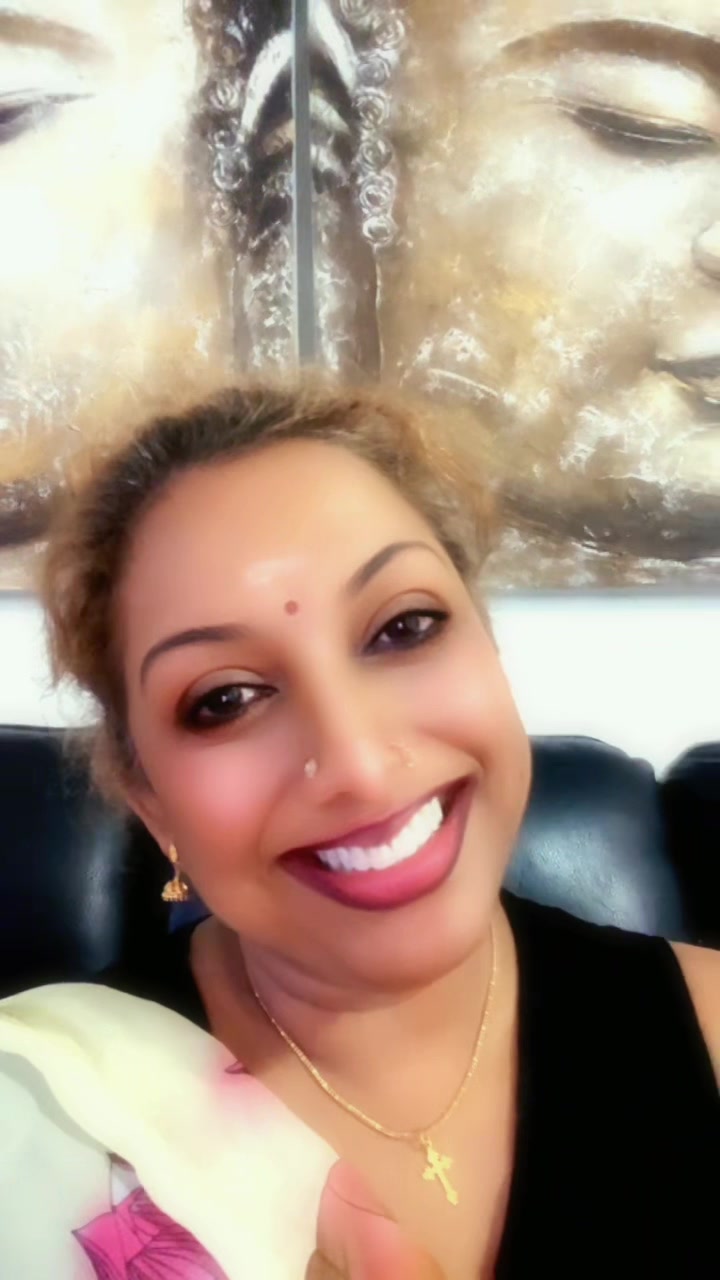 @Shobananava🇨🇦🇱🇰🇸🇬🇳🇬