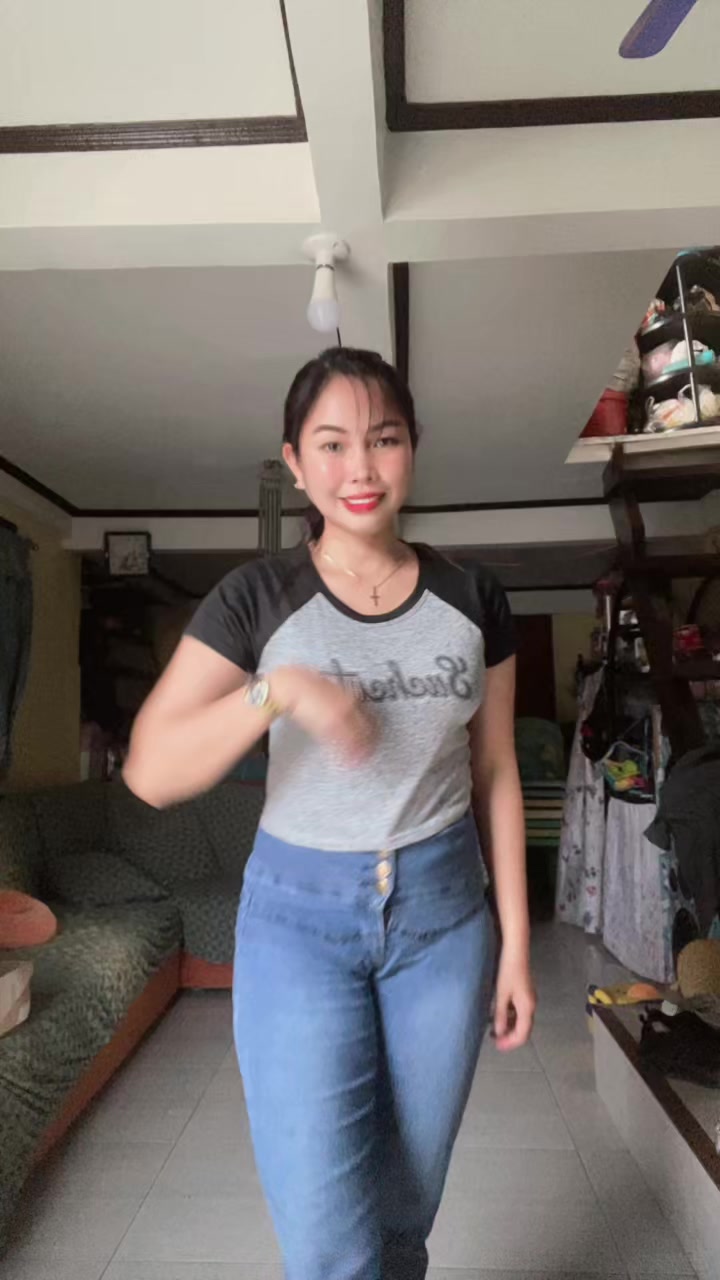 @Isla Miles🛍️