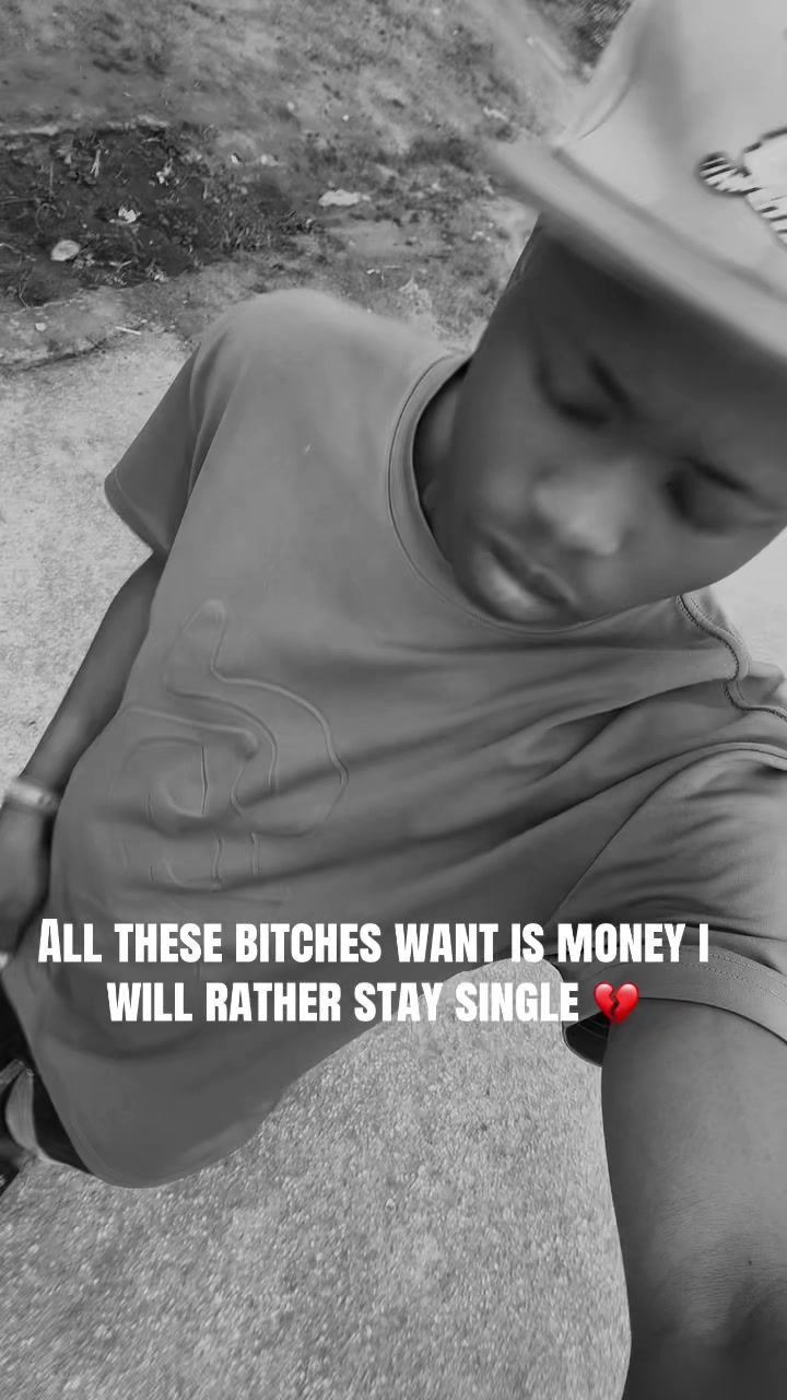 @PLAY❤️🫂BOY