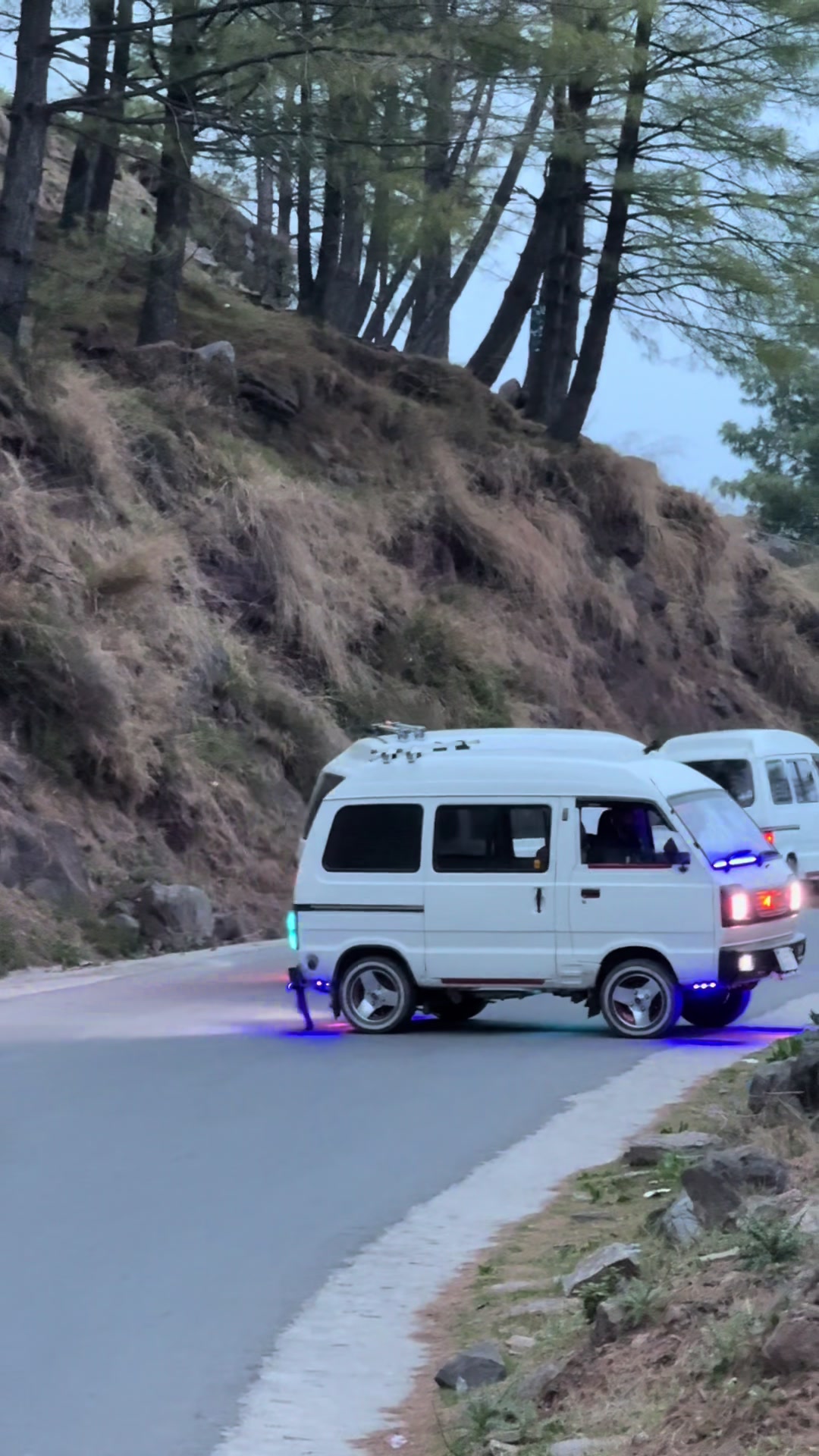 @ملک موٹرز 🚘