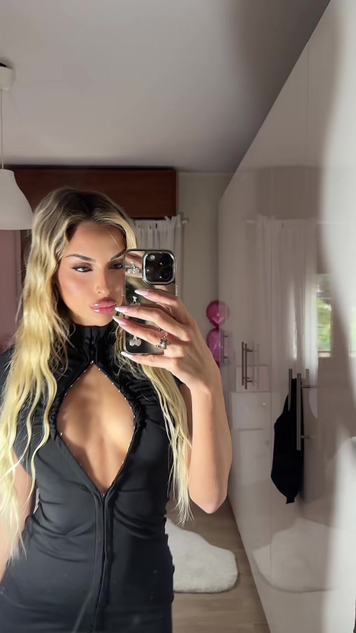 @Annalisa🧃
