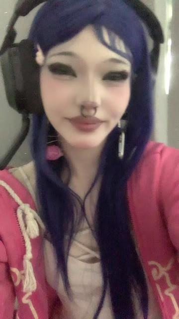 @Bisouu