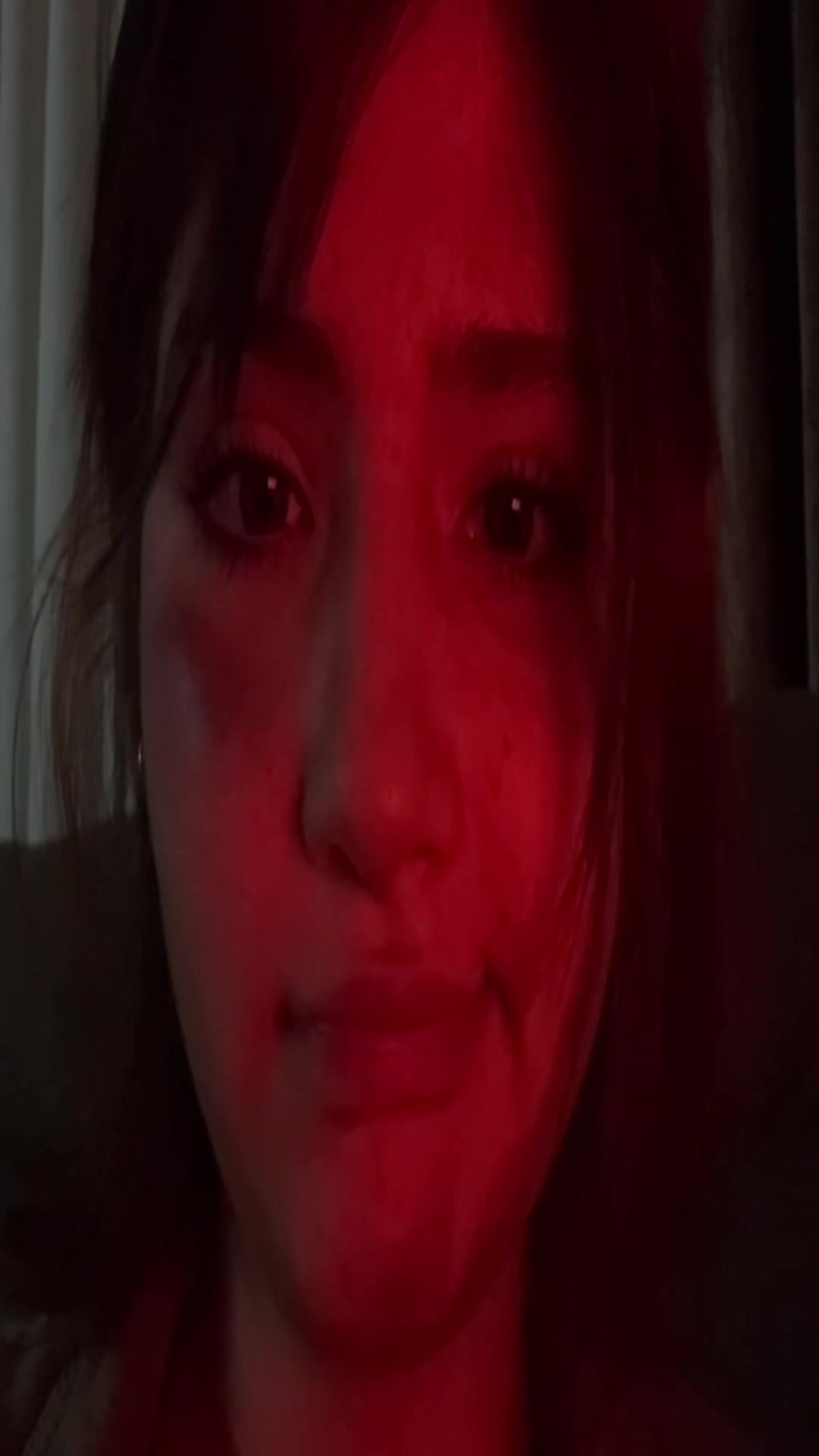 @nia