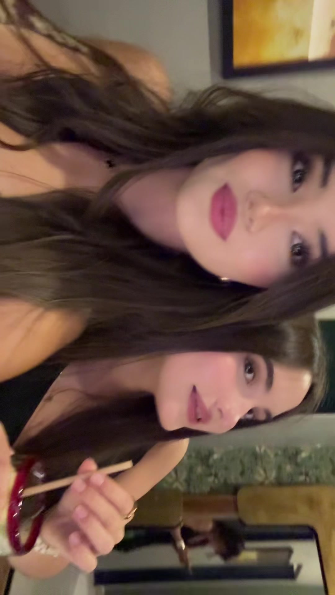 @claudia